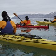 Vanskelig start på padletur på Svalbard